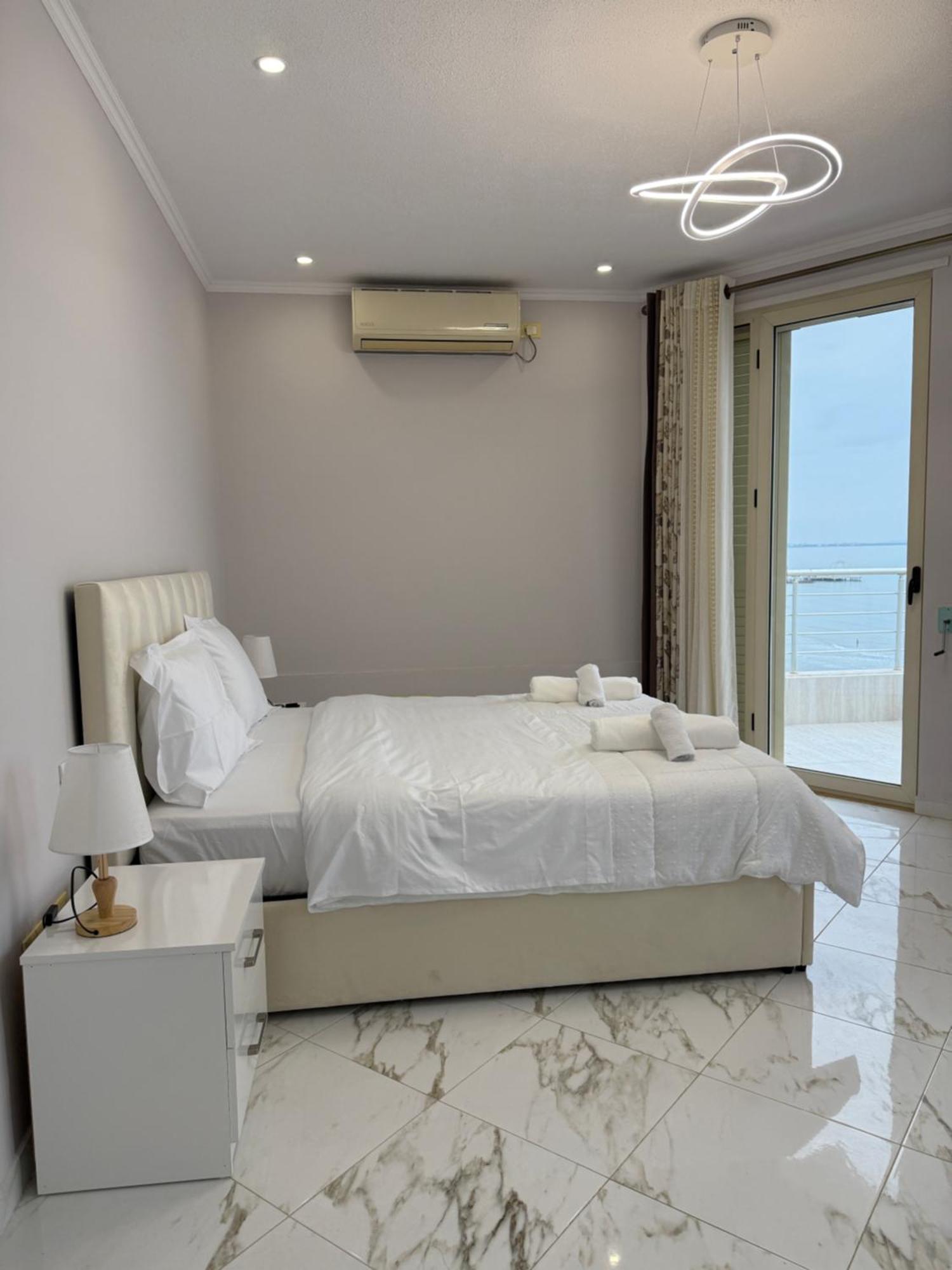 Luxuryseaview Apartment Durrës Eksteriør billede